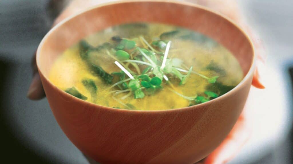 thuc-duong-sup-miso